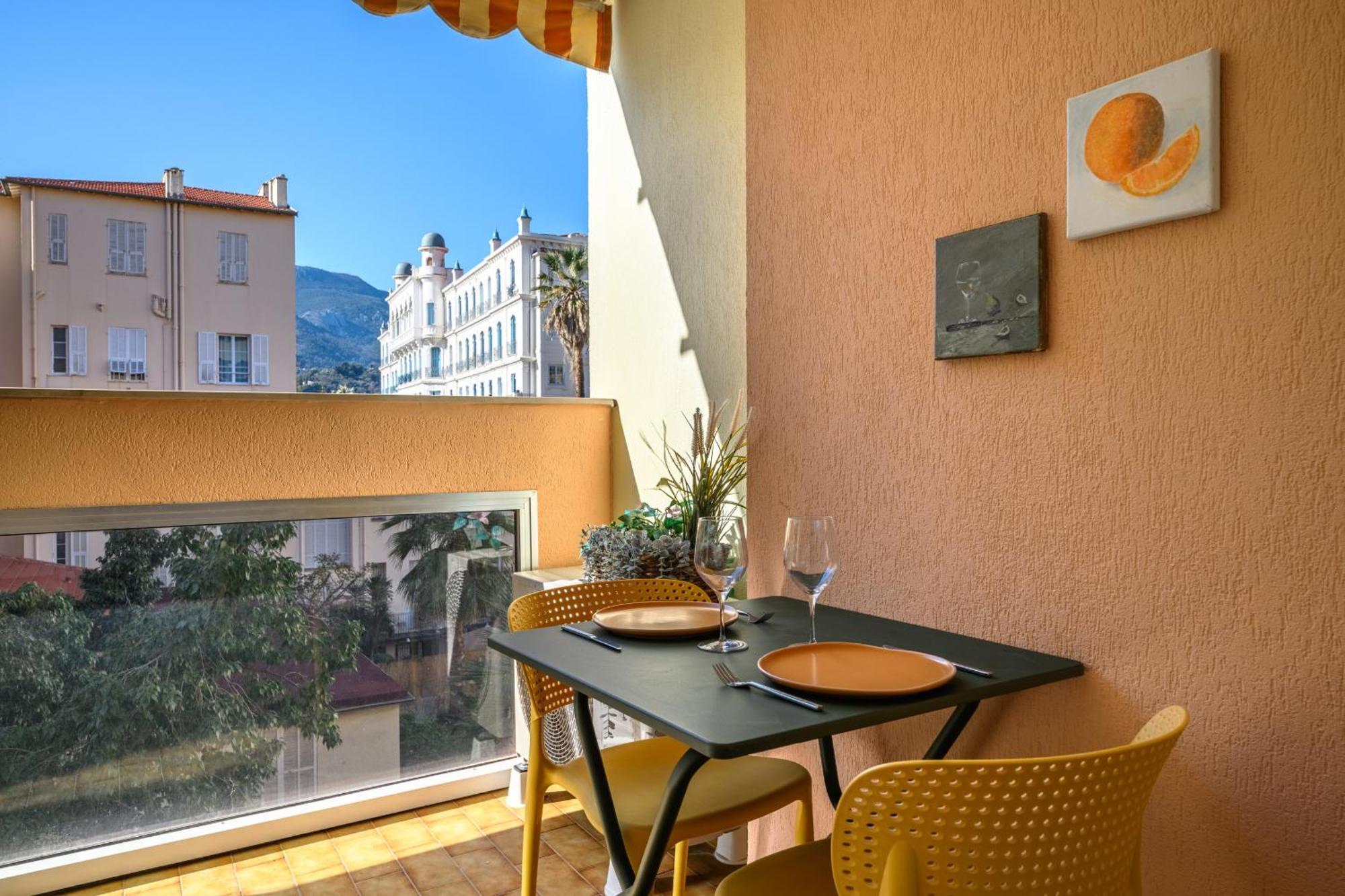"Charmant Studio" Plein Centre, Calme, Terrasse Ментона Екстериор снимка